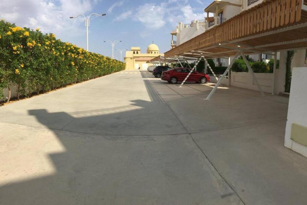 3-Bedroom Apartment On The Third Floor With 3 Balconies And Lovely Pool View, Street View And Free Beach Access In Sharm Hills Resort Sharm El-Sheikh Exterior foto