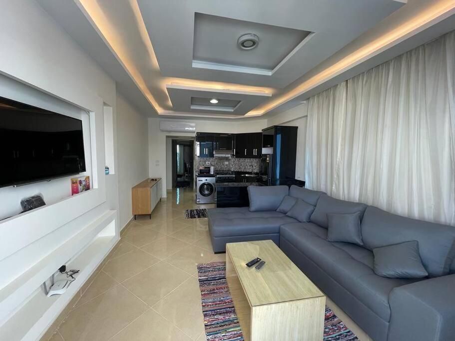 3-Bedroom Apartment On The Third Floor With 3 Balconies And Lovely Pool View, Street View And Free Beach Access In Sharm Hills Resort Sharm El-Sheikh Exterior foto
