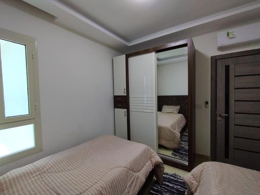 3-Bedroom Apartment On The Third Floor With 3 Balconies And Lovely Pool View, Street View And Free Beach Access In Sharm Hills Resort Sharm El-Sheikh Exterior foto