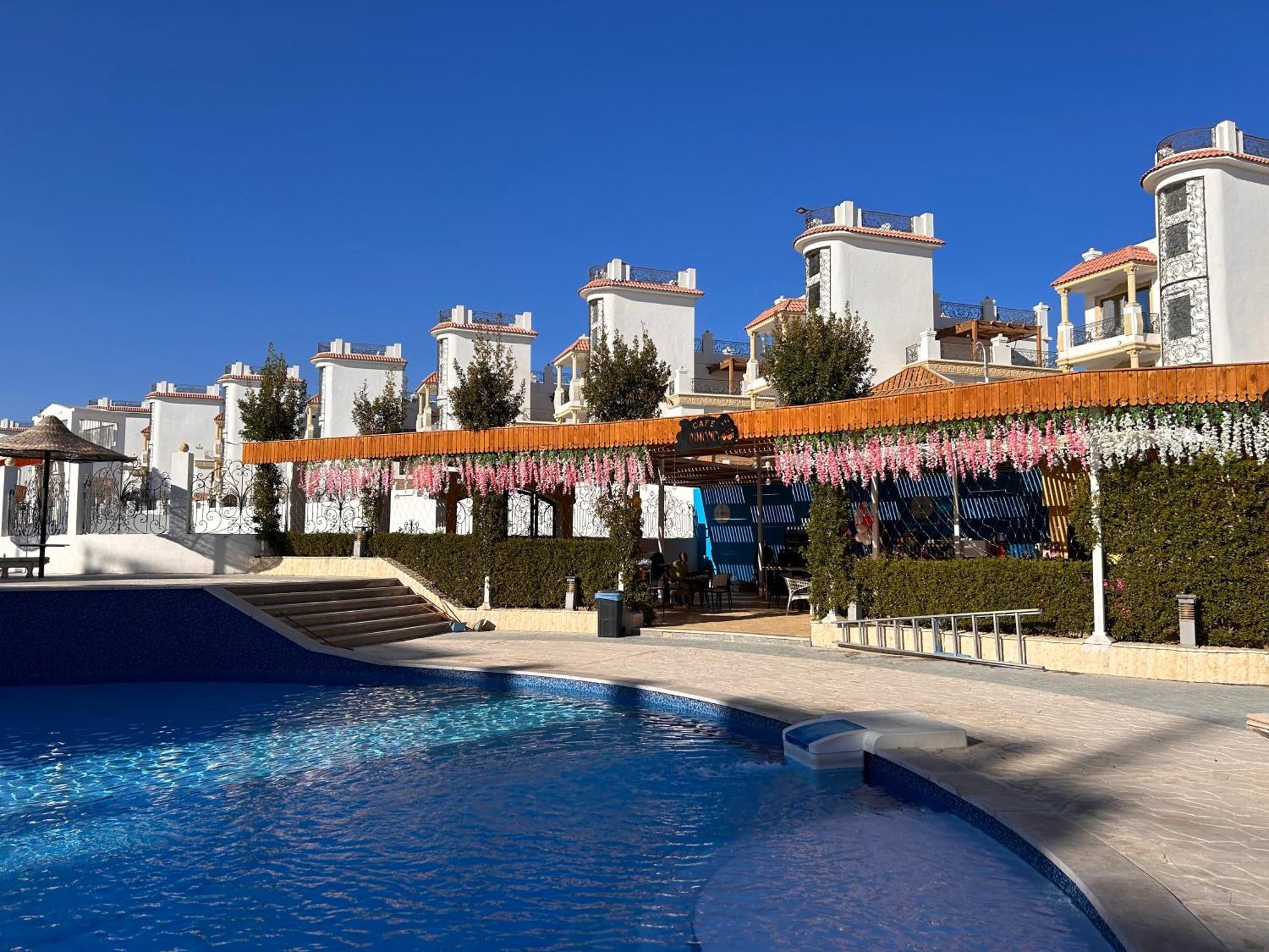 3-Bedroom Apartment On The Third Floor With 3 Balconies And Lovely Pool View, Street View And Free Beach Access In Sharm Hills Resort Sharm El-Sheikh Exterior foto