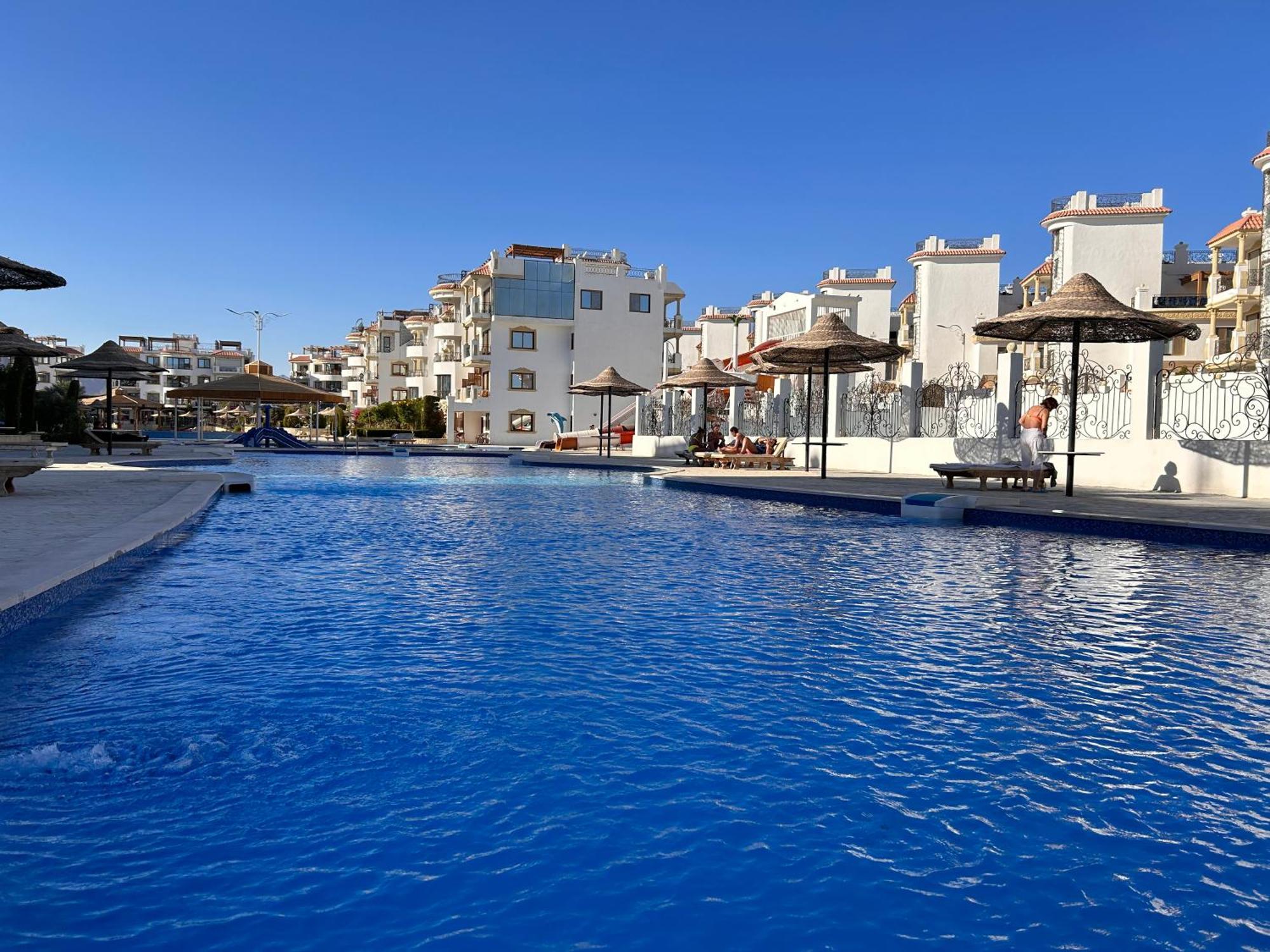 3-Bedroom Apartment On The Third Floor With 3 Balconies And Lovely Pool View, Street View And Free Beach Access In Sharm Hills Resort Sharm El-Sheikh Exterior foto