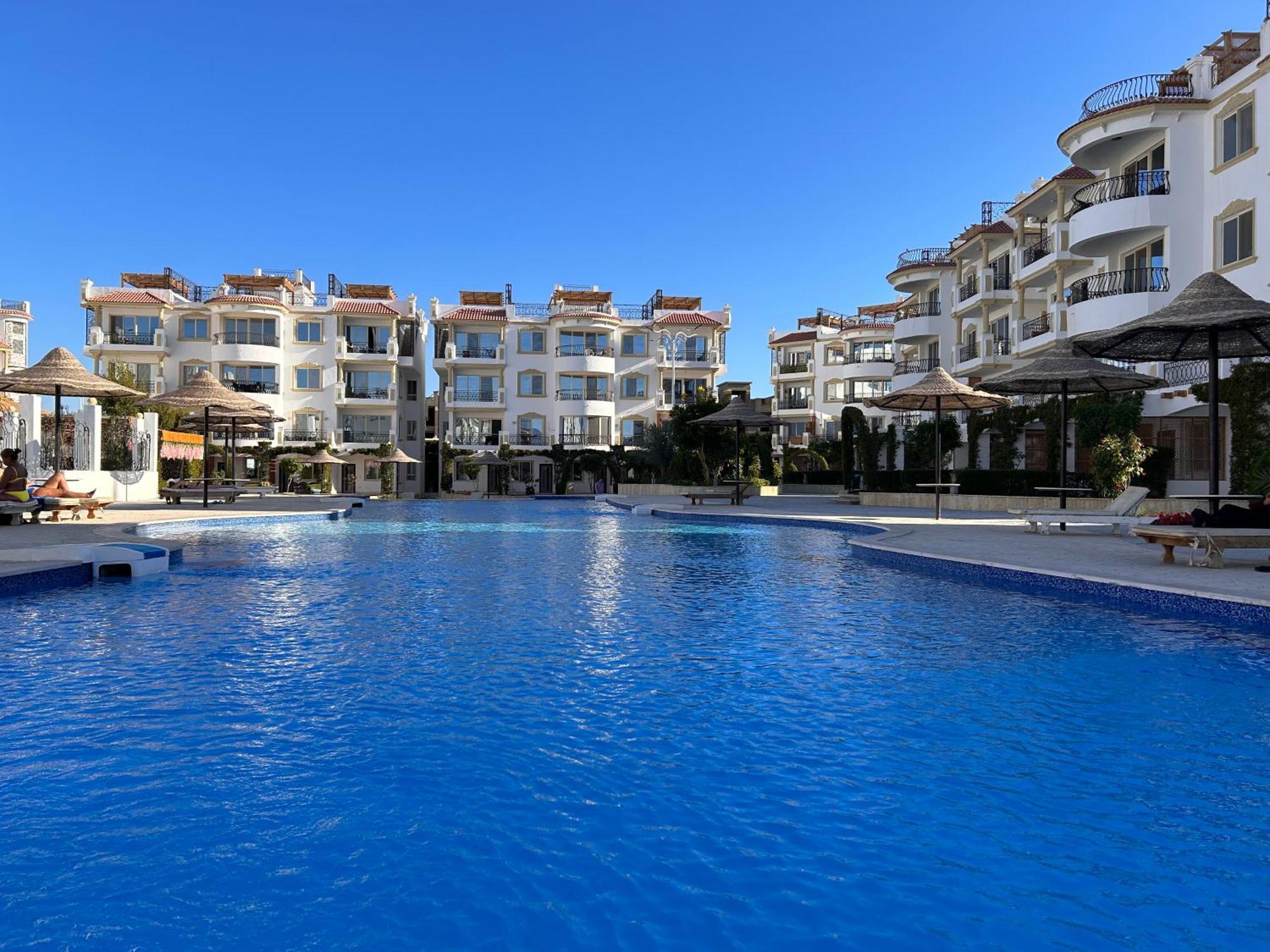 3-Bedroom Apartment On The Third Floor With 3 Balconies And Lovely Pool View, Street View And Free Beach Access In Sharm Hills Resort Sharm El-Sheikh Exterior foto